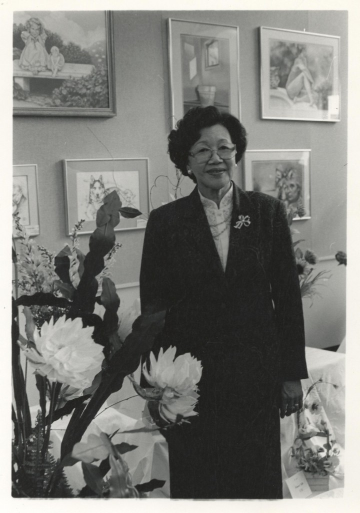 60. 陳春子 藝術造花 - 0001