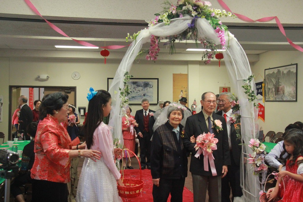 2015台灣人長輩會辦銀髮族婚禮